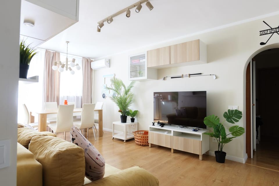 Golf Family Lux Apartament City Center Plac Nowy Targ 18 Apartment in Wroclaw