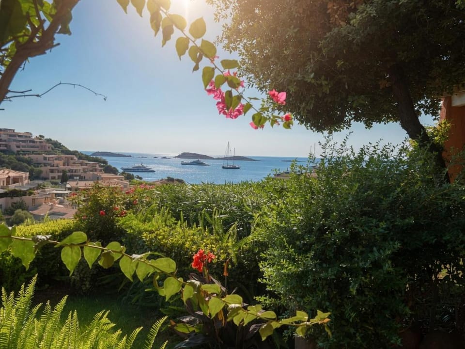 Garden view, Sea view