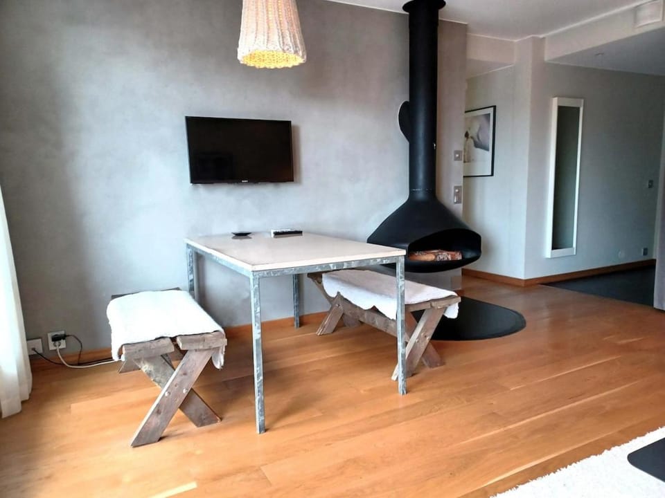 Sporthotellet - Ski-In Stays in Central Åre Apartment in Sweden