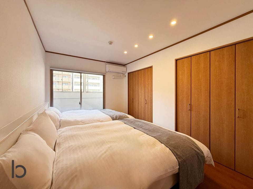 Tokaichi BLD by b hotel - Cozy 2BR Apartment Short Walk to Peace Park Apartment in Hiroshima
