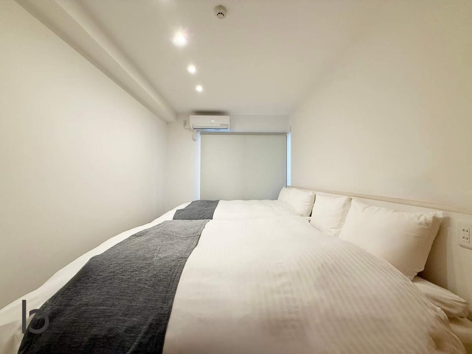 Tokaichi BLD by b hotel - 2BR Apt with Kitchen near Peace Park Walk to Tram Apartment in Hiroshima