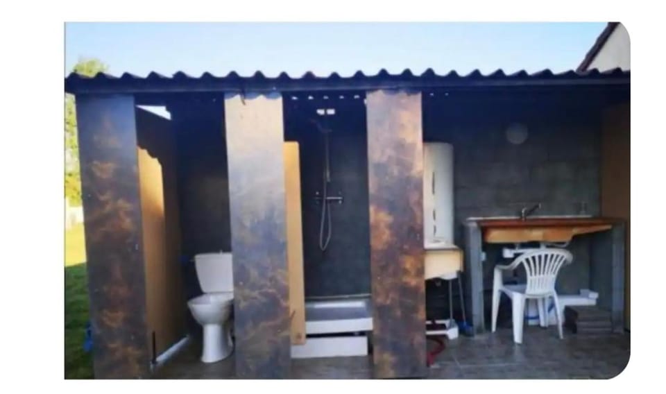 Tente pour 4 personnes chez l'habitant Luxury tent in Saint-Jean-de-Monts