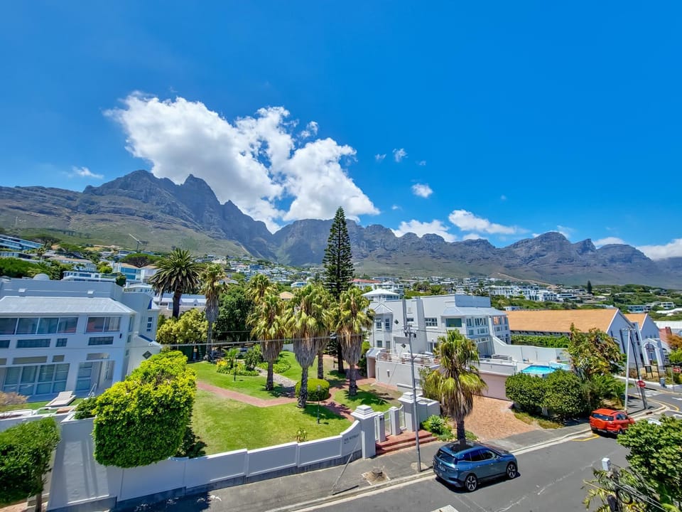 Nel on Park Apartment in Camps Bay
