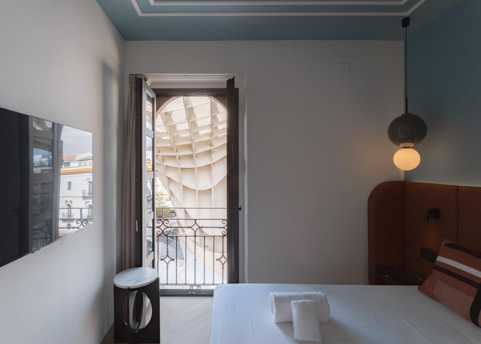 Bed, Bedroom, City view