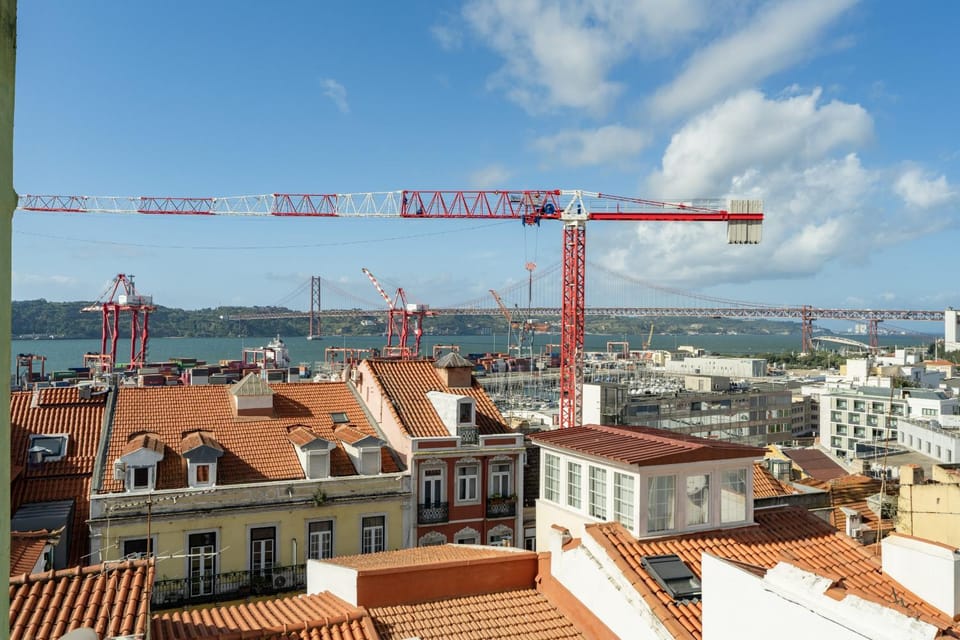 Estrela Riverside Studios by Homing Apartment in Lisbon