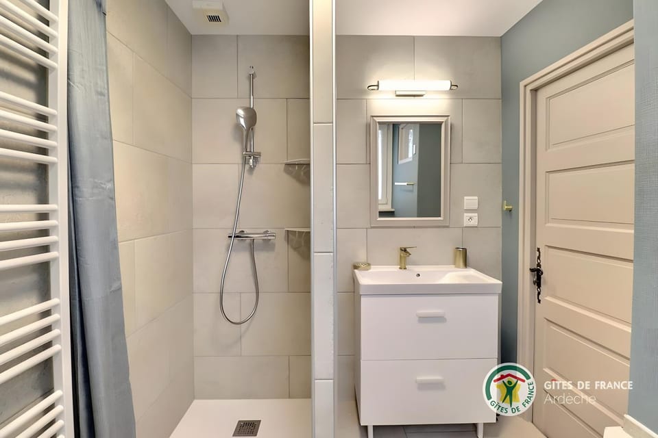 Bathroom, Living room