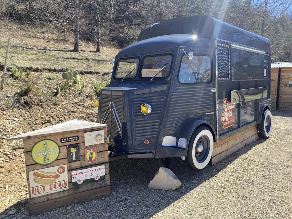 Le Stéréo Motel Campground/ 
RV Resort in Provence-Alpes-Côte d'Azur