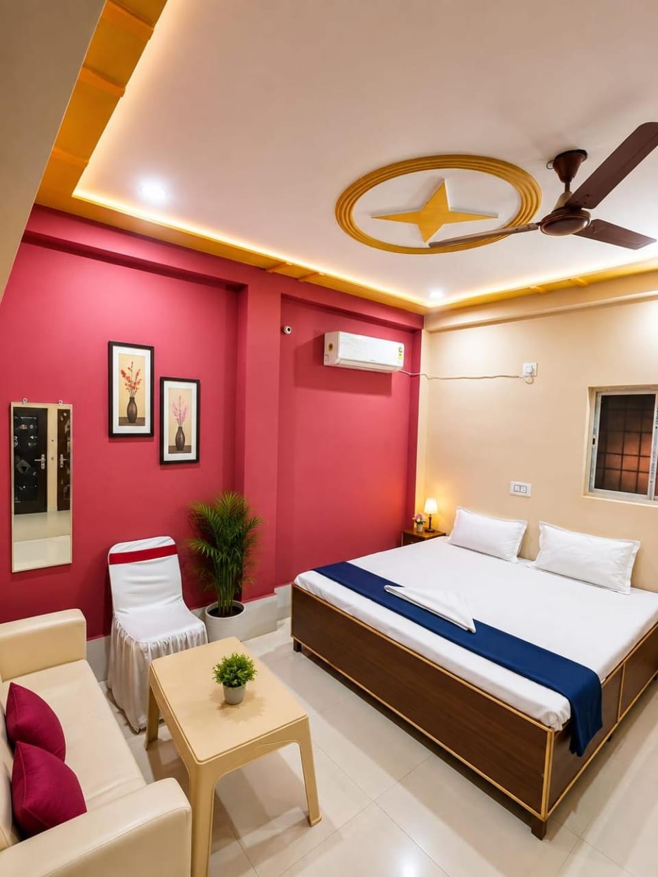 Bed, Photo of the whole room