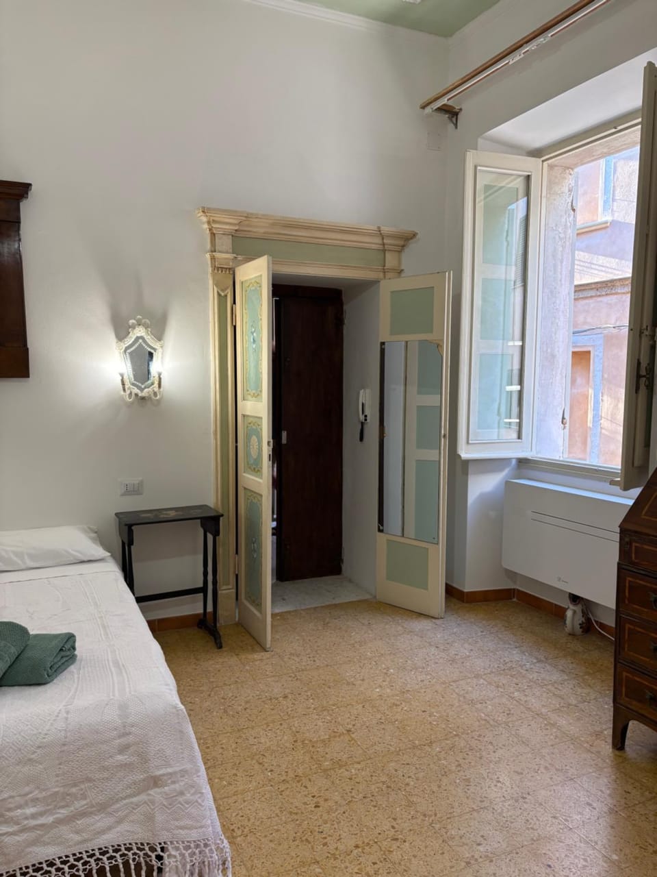 Atelier 2 Bed and Breakfast in Alghero