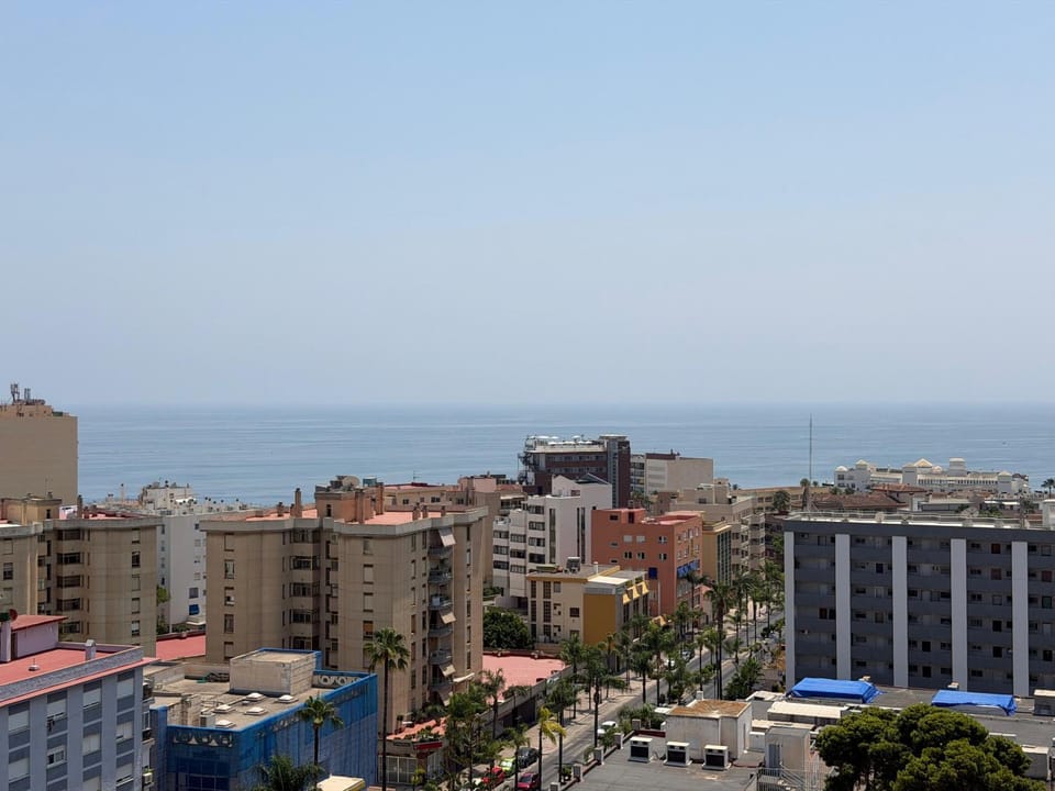 Casa Dalias II - Sea View Studio Downtown Apartment in Torremolinos