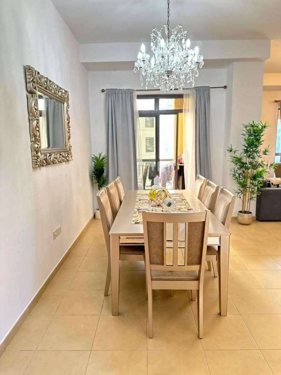 Smile Homes Deluxe - Bedspace JBR Apartment in Dubai