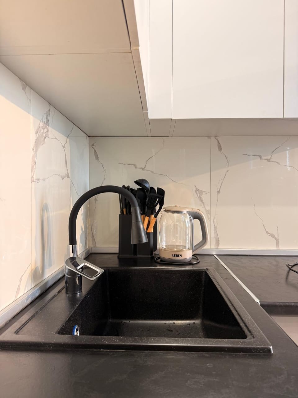Coffee/tea facilities, Kitchen or kitchenette