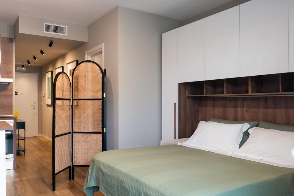 Bed, wardrobe