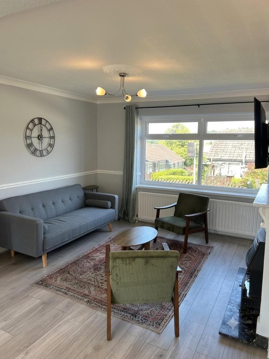 Living room, Seating area
