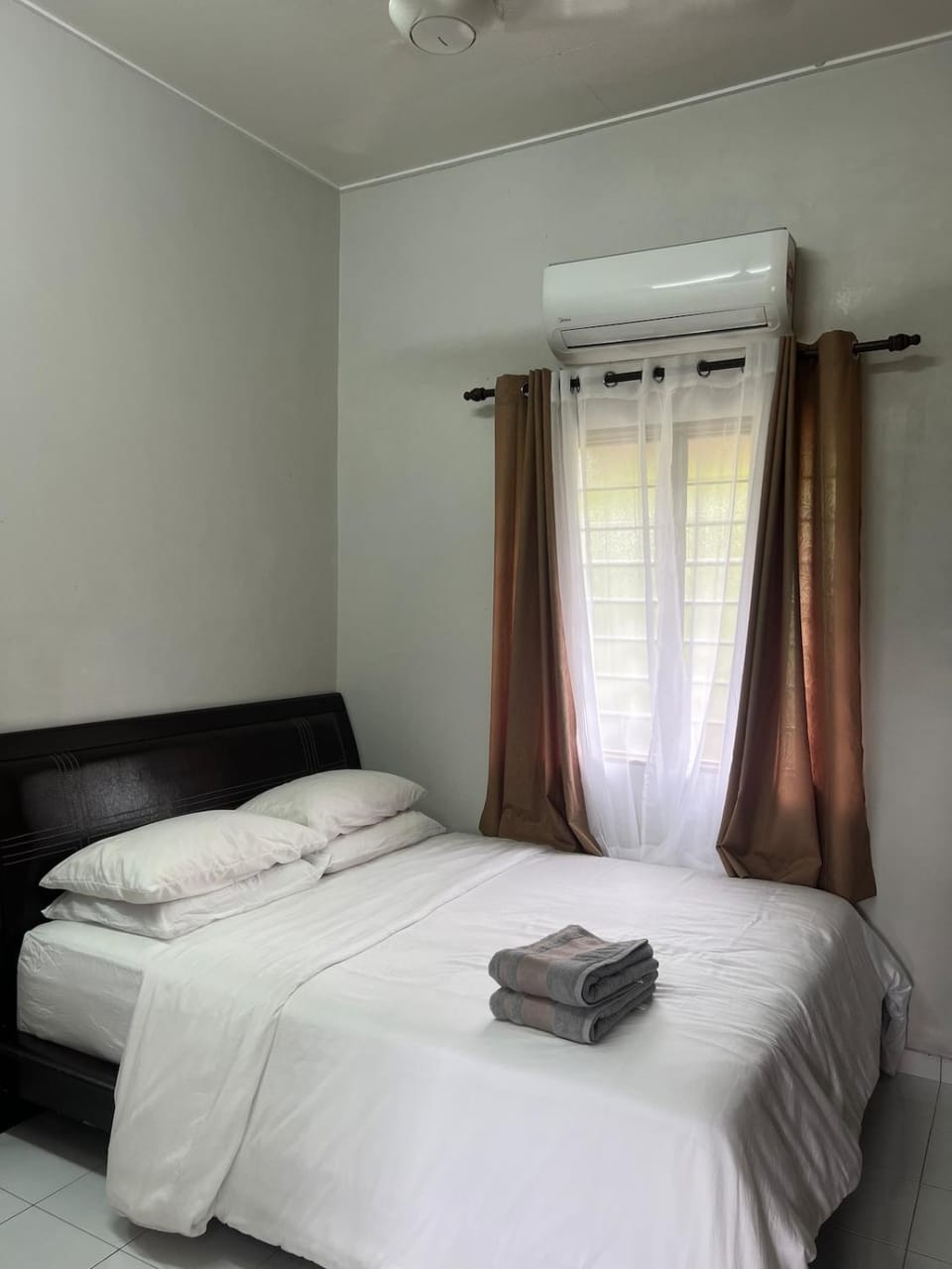 Wadi Al Hasyer Homestay Camellia House in Bahau