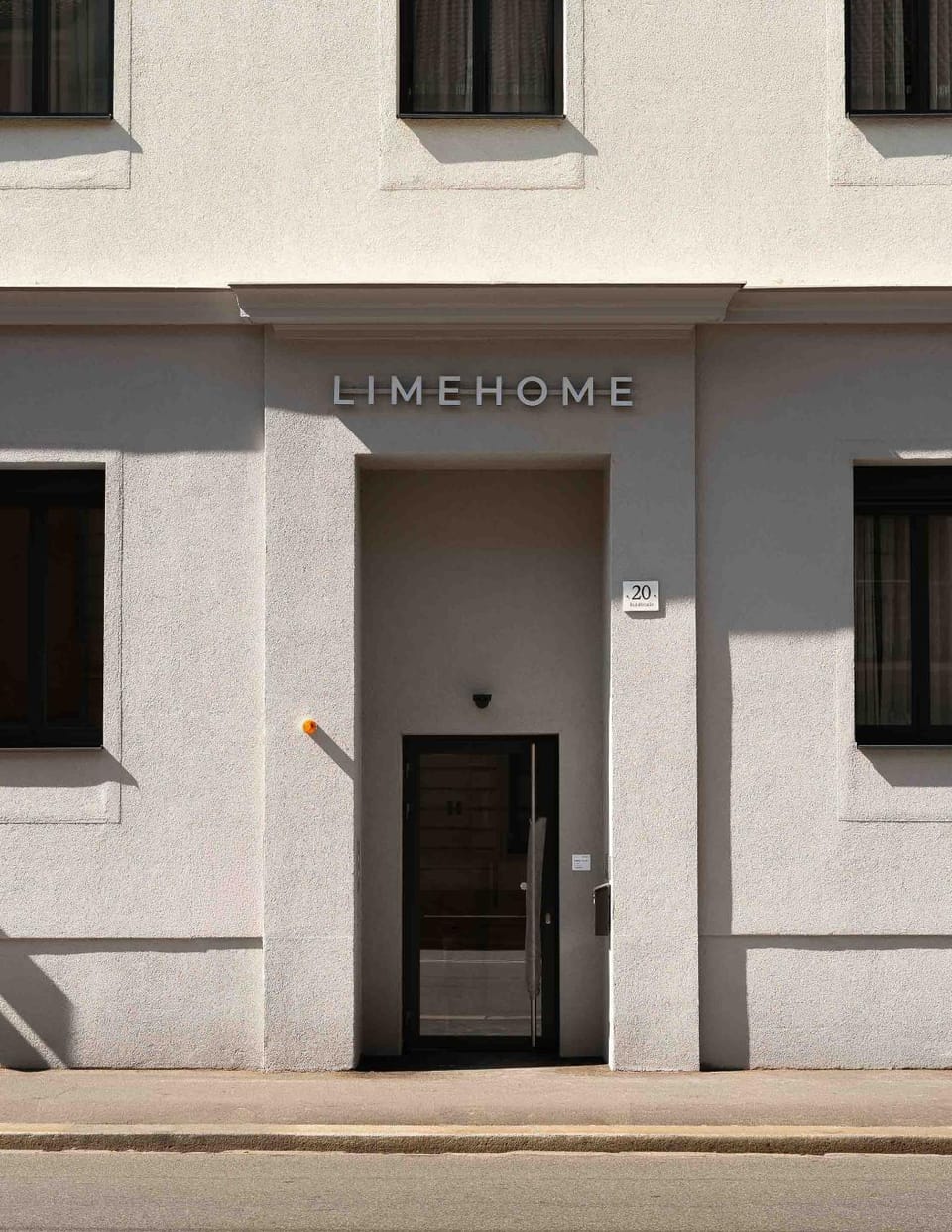 Property building, Facade/entrance, Day