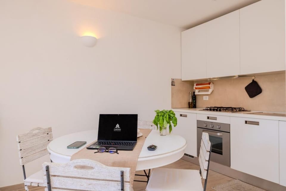 Porto Rotondo, Pool, Parking, Wi-Fi, AC Apartment in Porto Rotondo