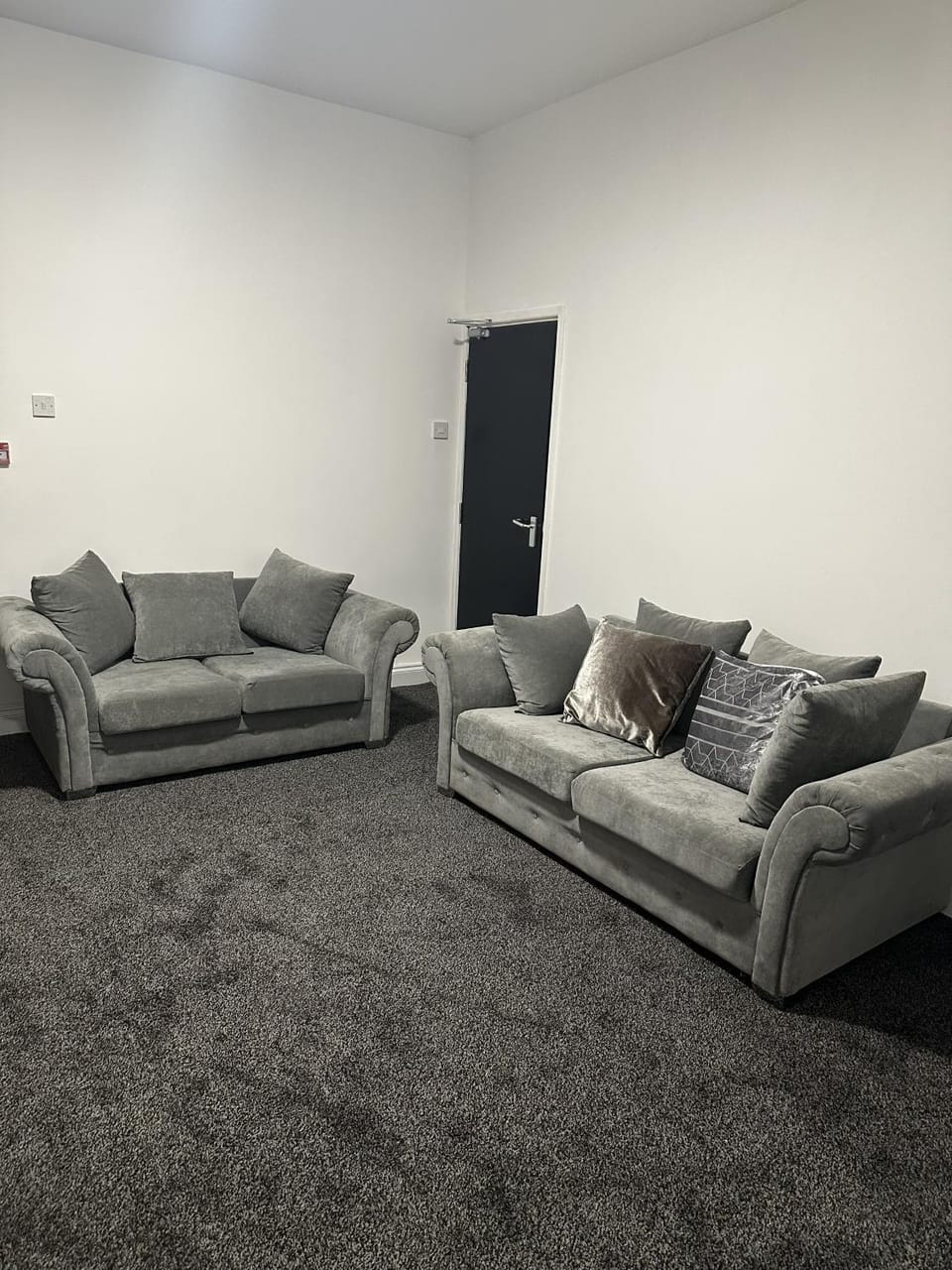 PLUS PROPERTIES Leeds 5 Bed and Breakfast in Bradford