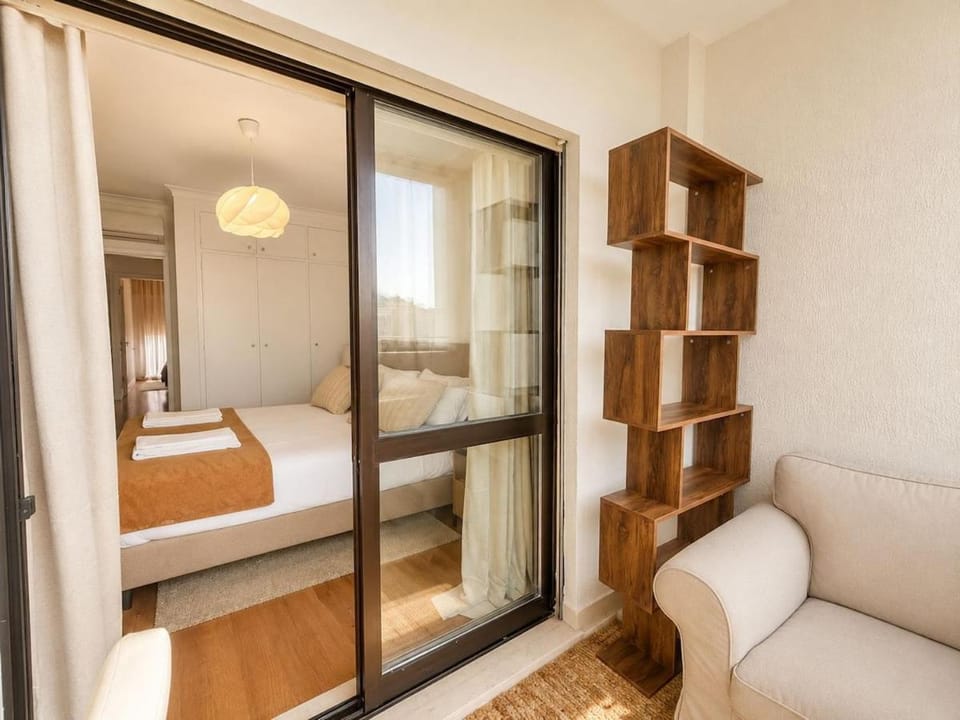 Walk to Ocean - Checkinhome Apartment in Cascais
