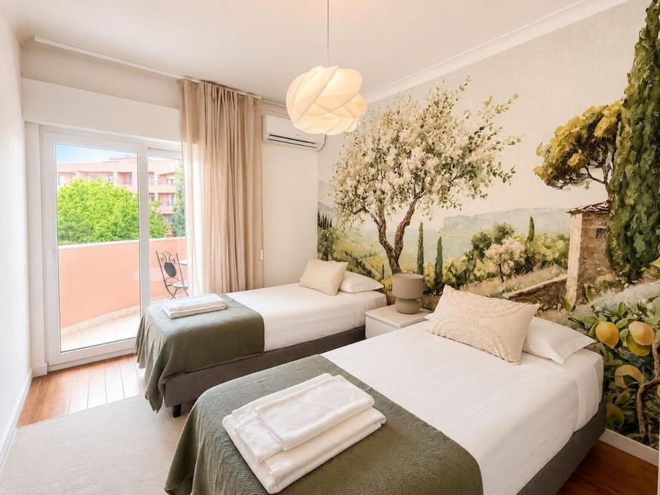 Walk to Ocean - Checkinhome Apartment in Cascais