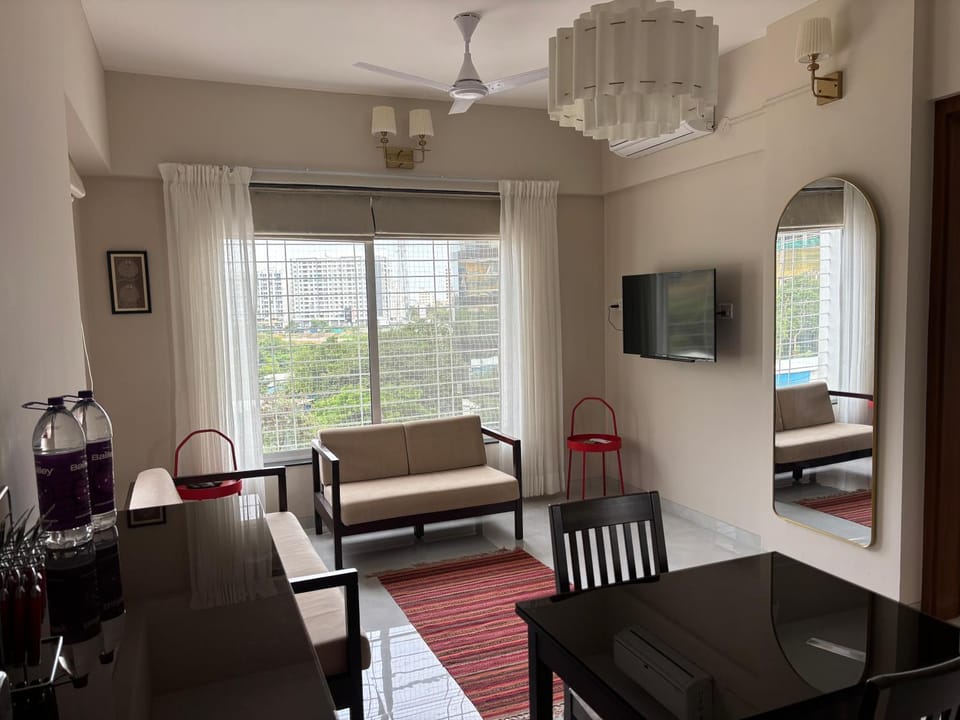 Premium 1Bhk Studio,Reserved Car Park, Nr Jupiter Hospital,Balewadi High Street, Baner Apartment in Pune