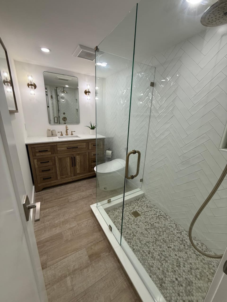 Shower, Toilet, Bathroom