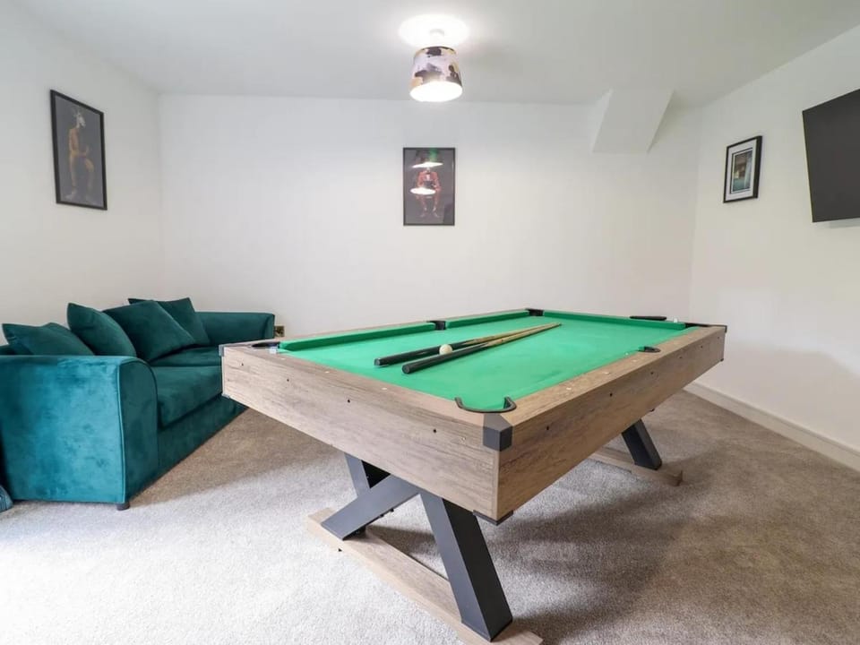 Threshers Barn Apartment in England