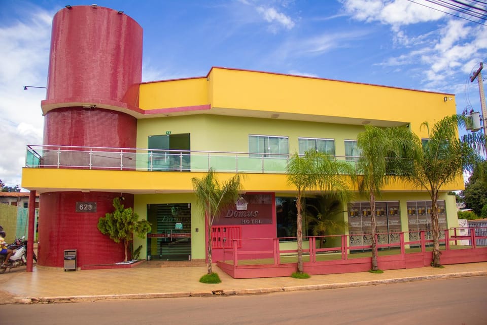 Property building, Facade/entrance