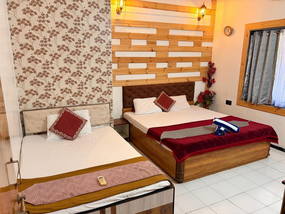 Yuvraj Villa 3 BHK With Pvt Pool Villa in Lonavla