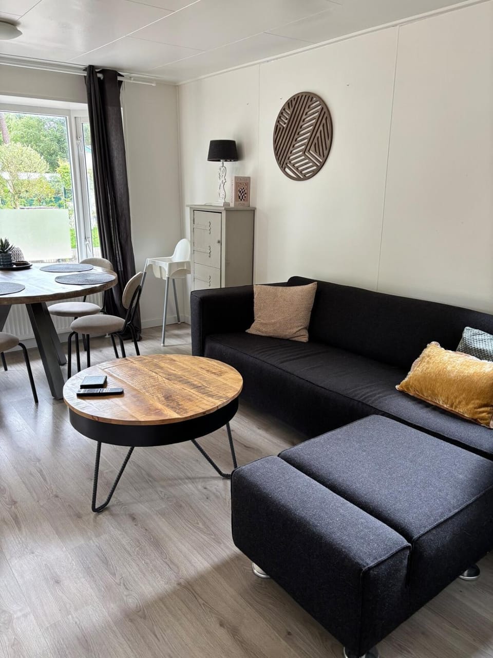 Gezellig huisje aan de bosrand in Rijen House in Breda