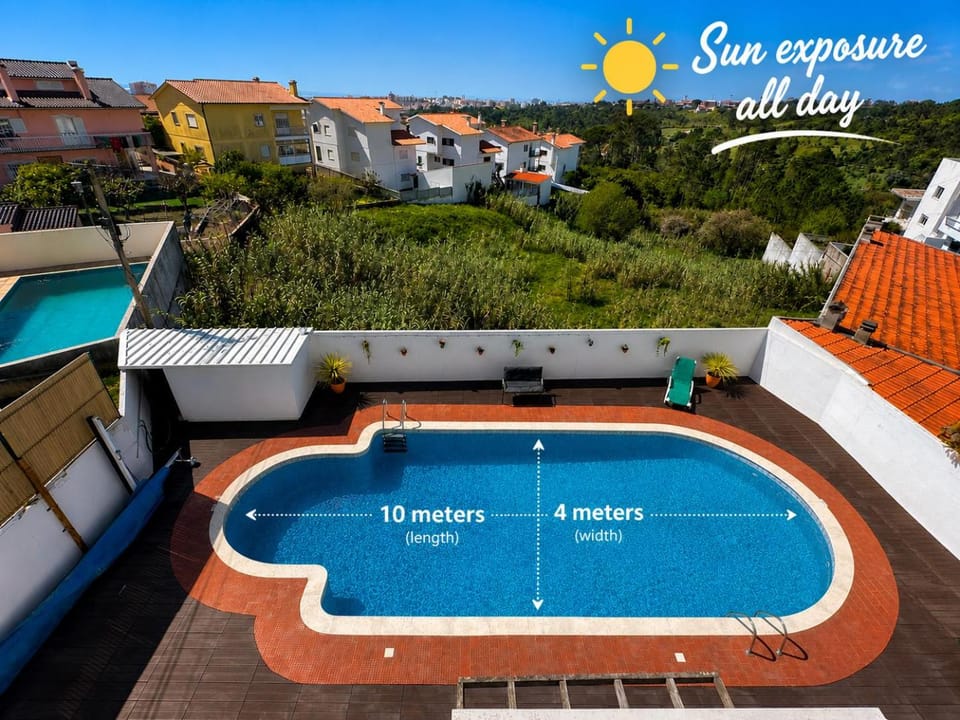 Sunny Villa with Pool & Beach View - Beach 5 min Villa in Coimbra District, Portugal