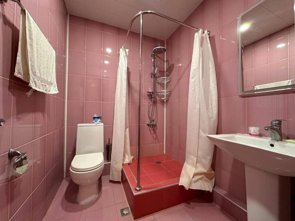 Family 2 bedroom 2 bathroom apart in the Republic Square Apartment in Yerevan