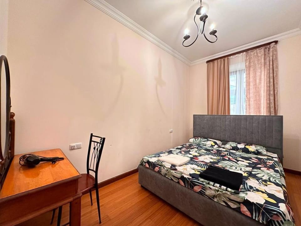 Family 2 bedroom 2 bathroom apart in the Republic Square Apartment in Yerevan