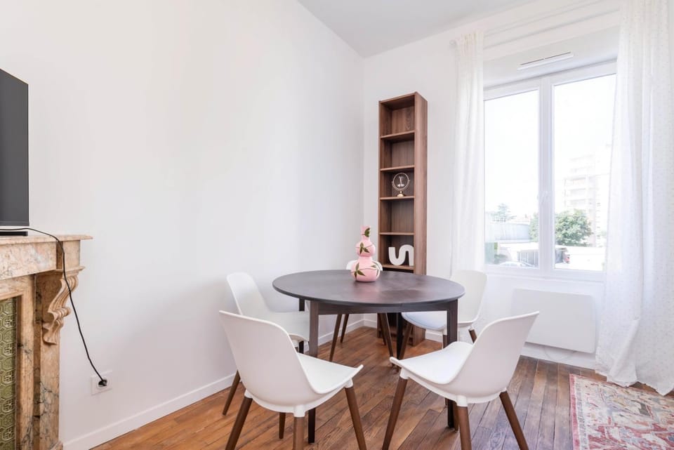 Les suites Saint Georges - La suite Royale Apartment in Villeurbanne