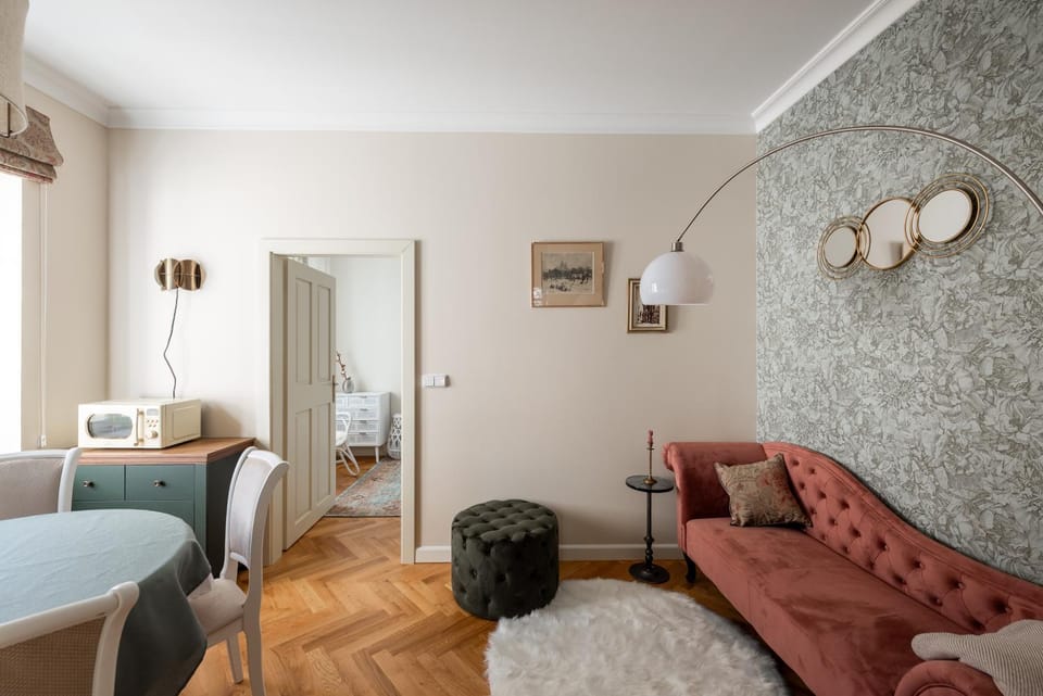 Romantic Flat Valdštejnská Apartment in Prague