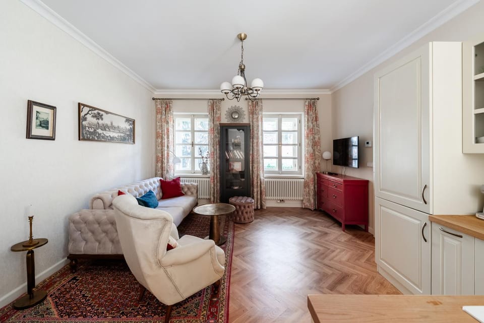 Romantic Flat Valdštejnská Apartment in Prague