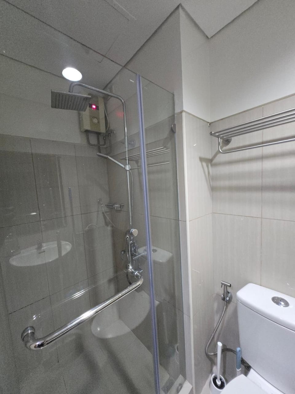Moa Staycation by Warren Vacation rental in Pasay