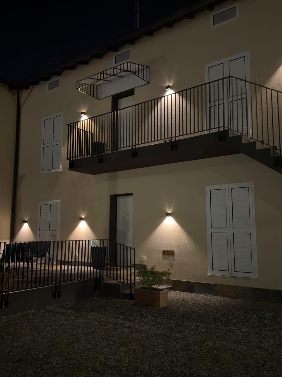 Property building, Night