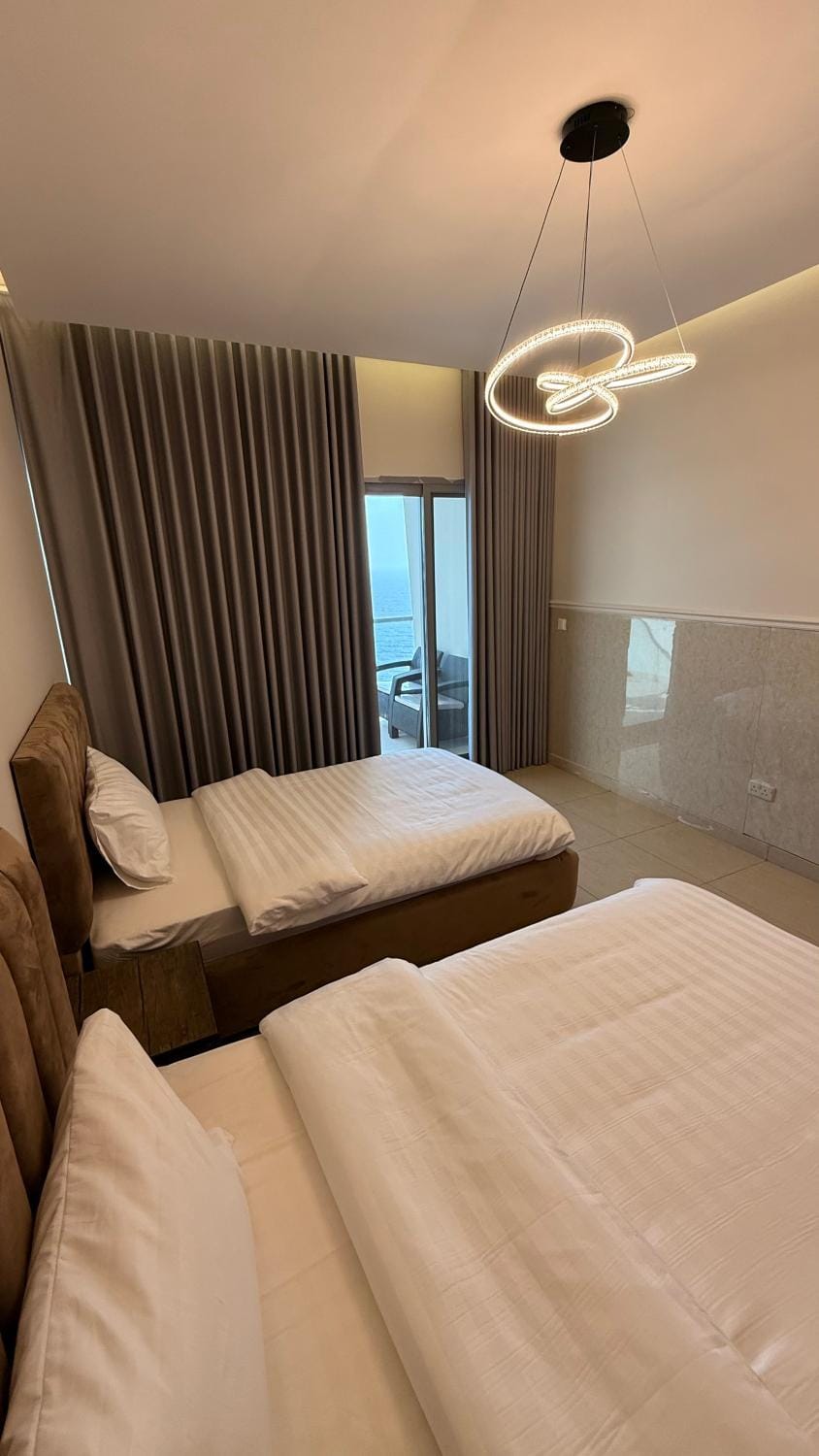 شقة فاخرة 150م إطلالة بحرية Damac Jacuzzi Apartment in Jeddah