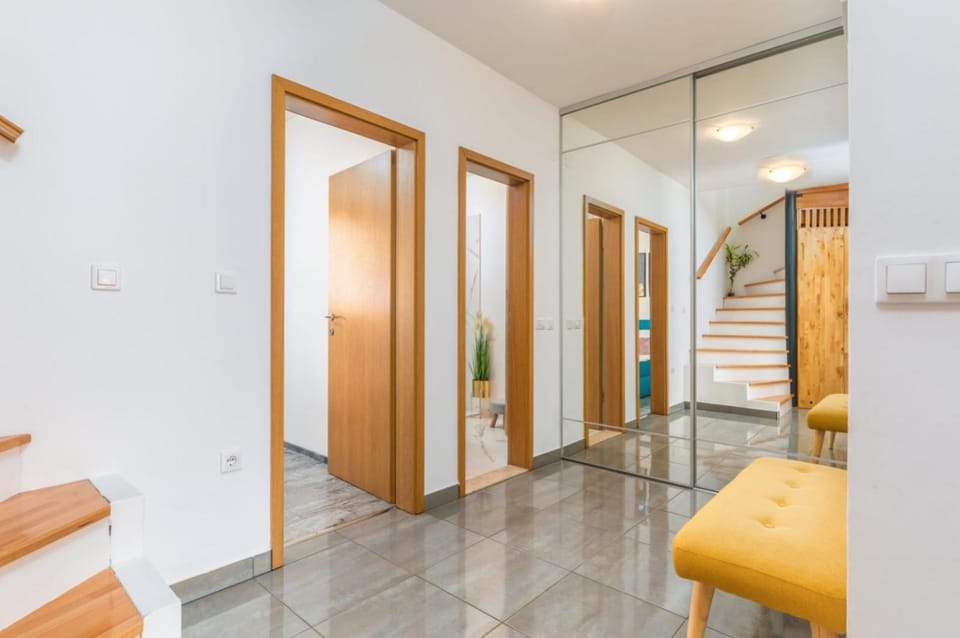 Pineta Beachside Apartment in Fažana