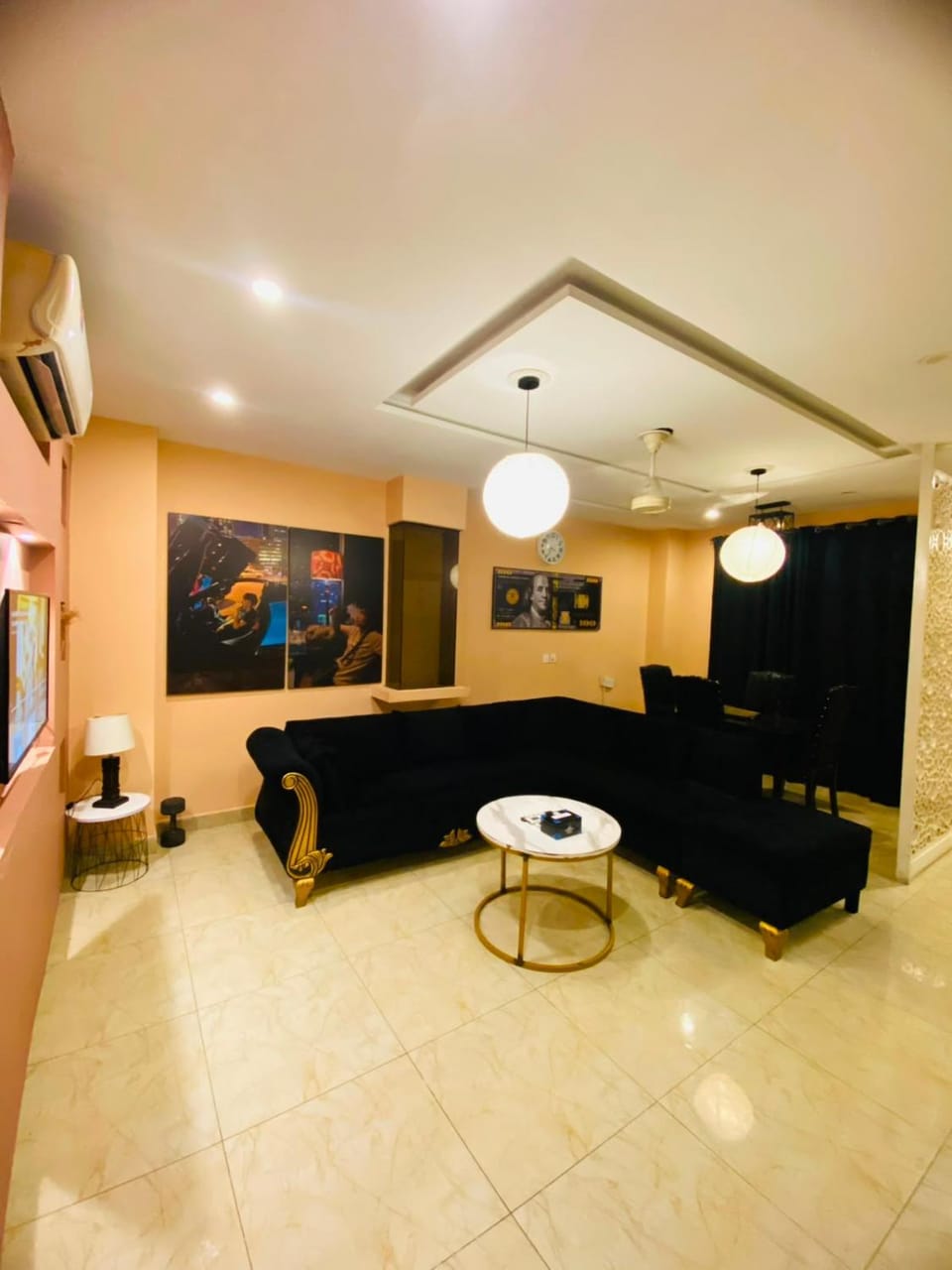TV and multimedia, Living room, Seating area