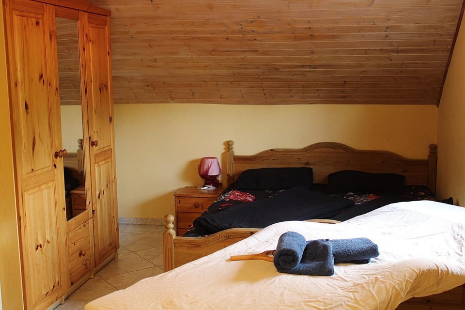 Bed, Photo of the whole room, Bedroom, towels, wardrobe