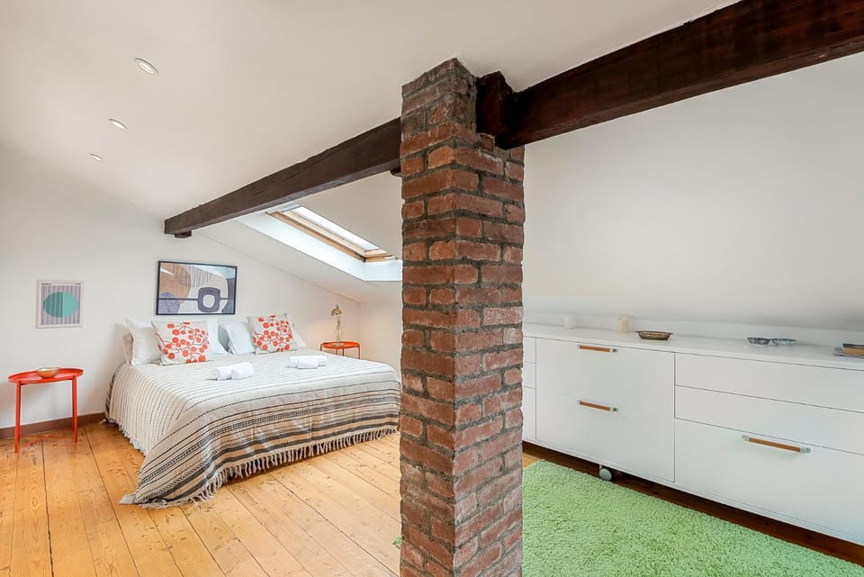 The Mansarda- 5TERRE-Best position-3 beds-AC Apartment in La Spezia