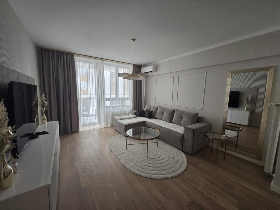 Waterfront Elegance Apartment in Belgrade