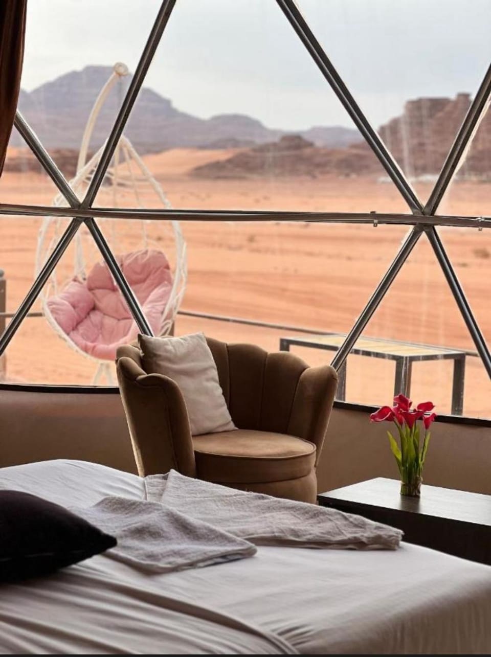 RUM CLARA BUBBLE lUXURY Hotel in Africa