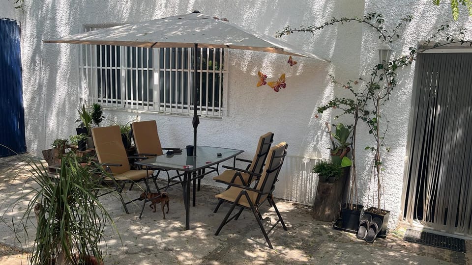 Nirvana camp House in Costa Blanca