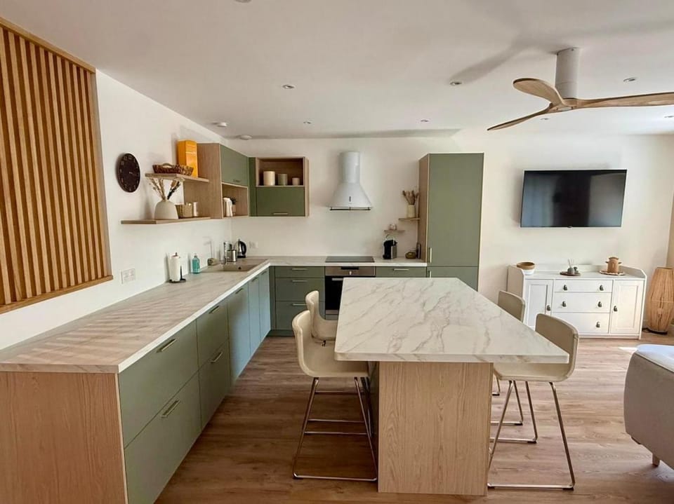 Porte d'Annecy, ferme rénovée avec jardin Apartment in Haute-Savoie