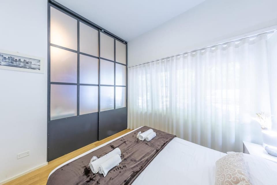 City Stay Arco della Pace Luxurious 1-bedroom with AC Apartment in Milan