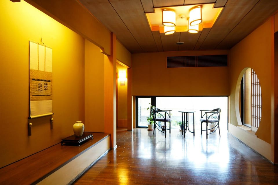 Lobby or reception, Internal: Not applicable to any particular room