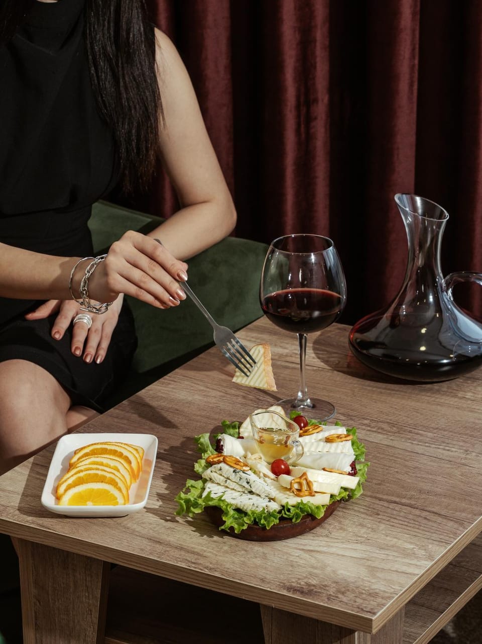 Restaurant/places to eat, Food and drinks, Food, Lunch, Dinner, Drinks, Alcoholic drinks